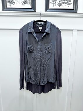Converse One Star Charcoal Gray Button-Up Shirt Rayon and Spandex Size Womans XL